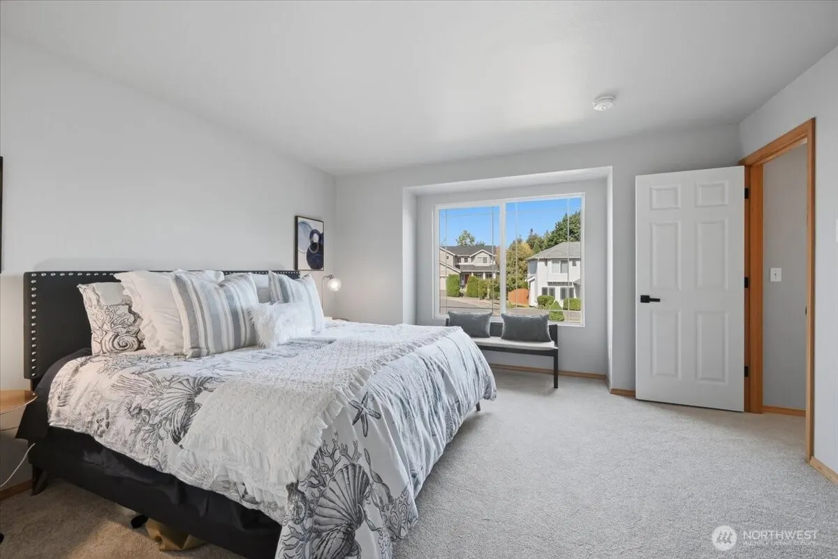 2912 153rd Street SW, Lynnwood, WA 98087-5434