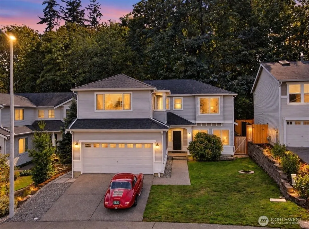 2912 153rd Street SW, Lynnwood, WA 98087-5434
