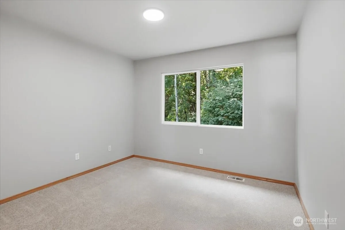 2912 153rd Street SW, Lynnwood, WA 98087-5434