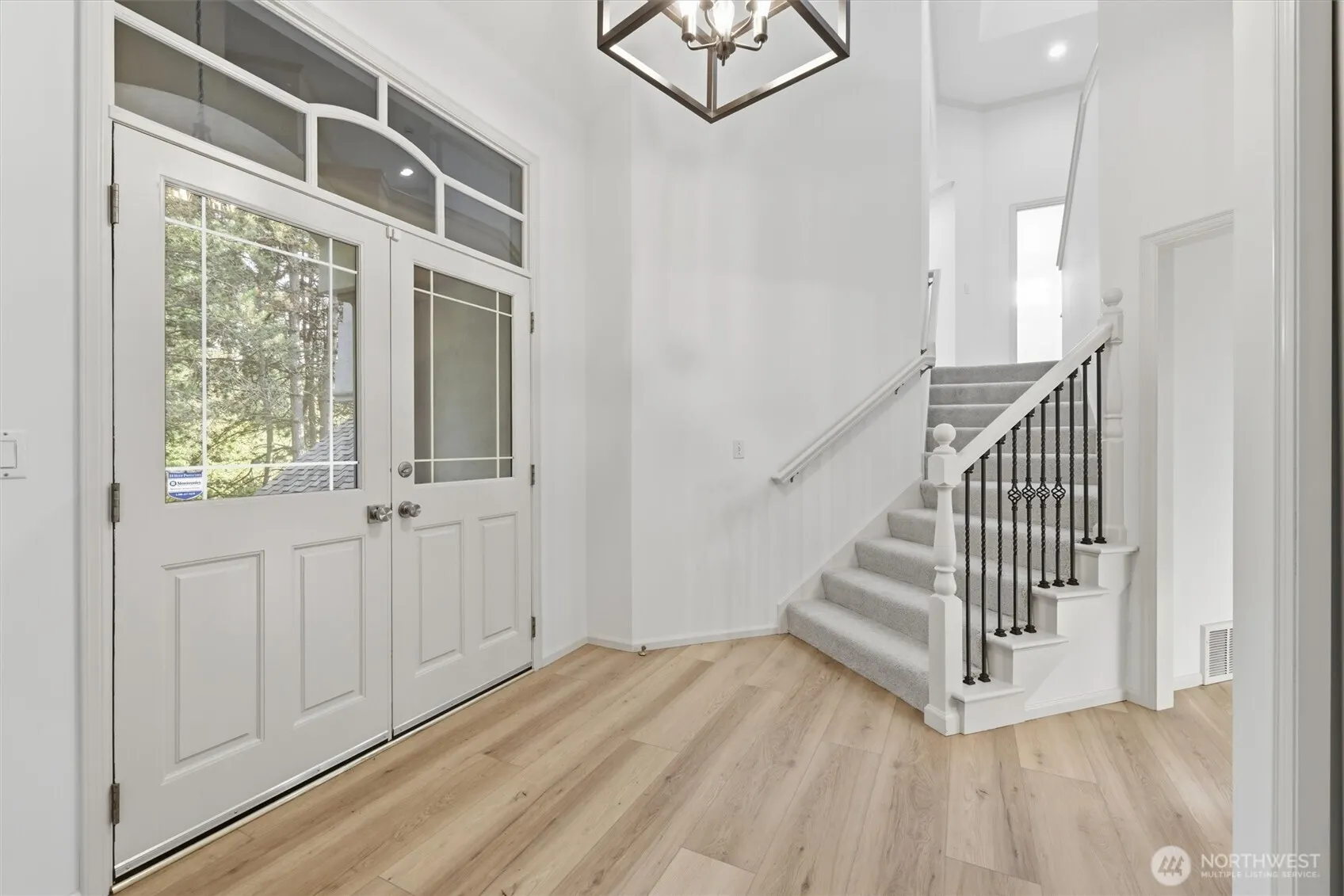 19204 SE 25th Street , Sammamish, WA 98075-7491