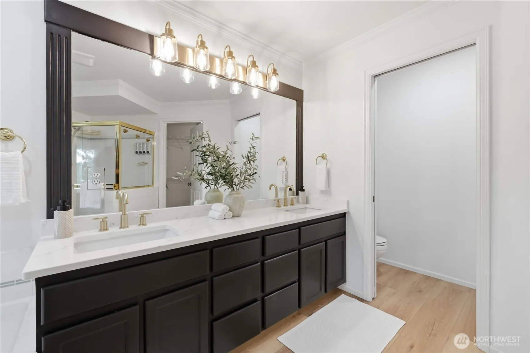 19204 SE 25th Street , Sammamish, WA 98075-7491