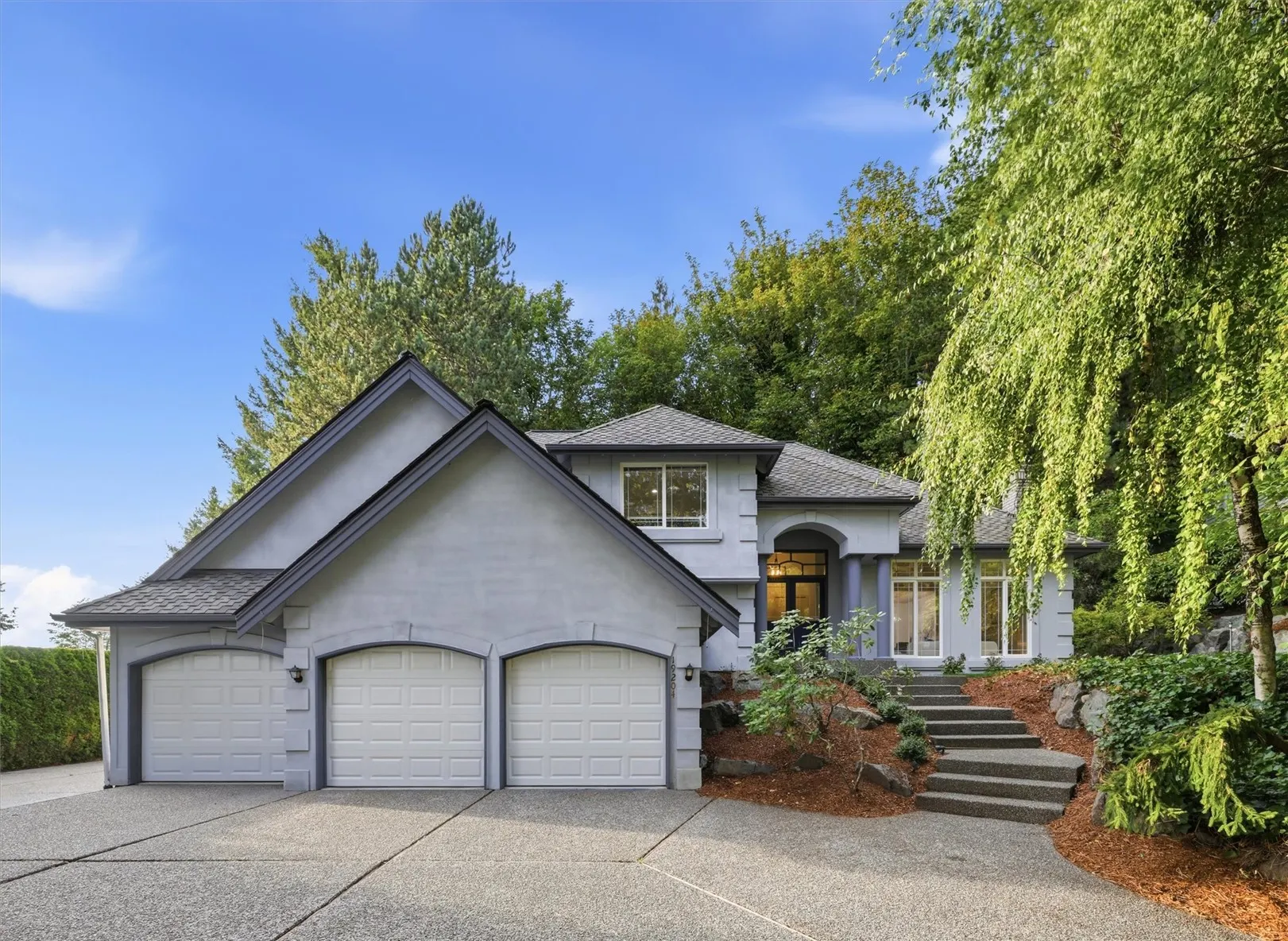 19204 SE 25th Street , Sammamish, WA 98075-7491