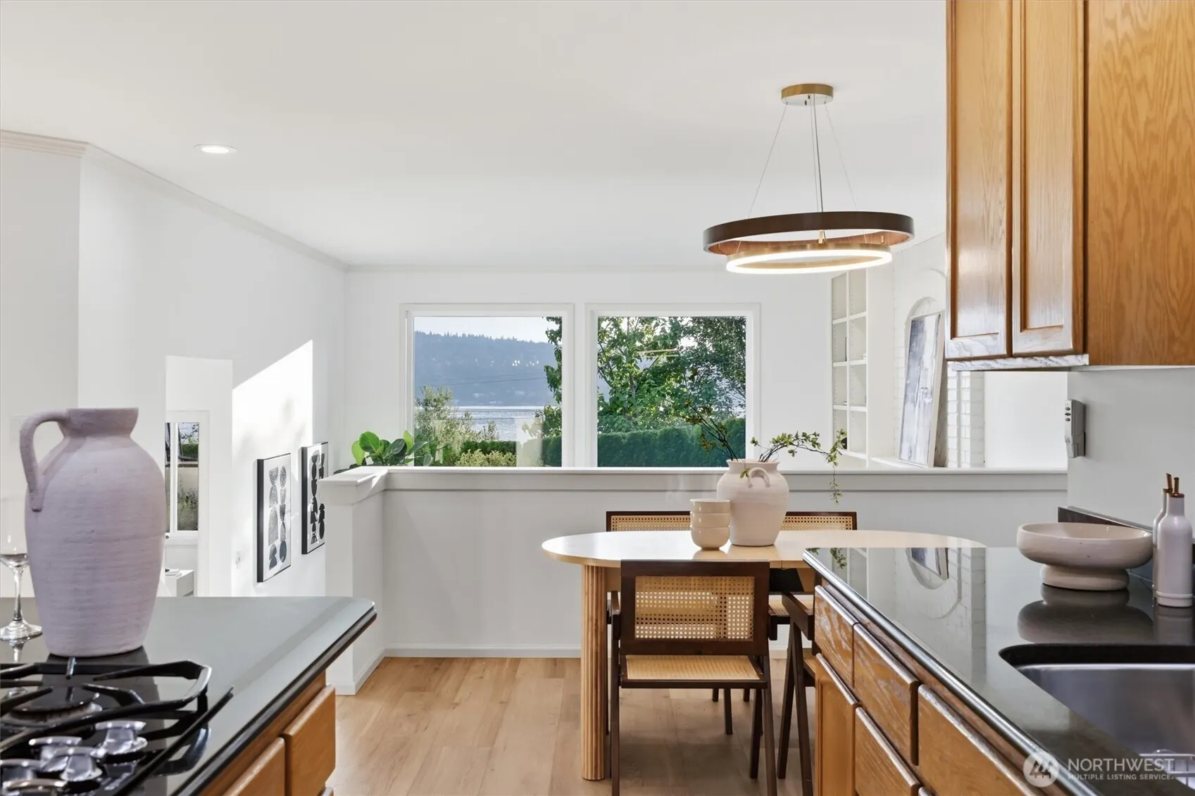 19204 SE 25th Street , Sammamish, WA 98075-7491