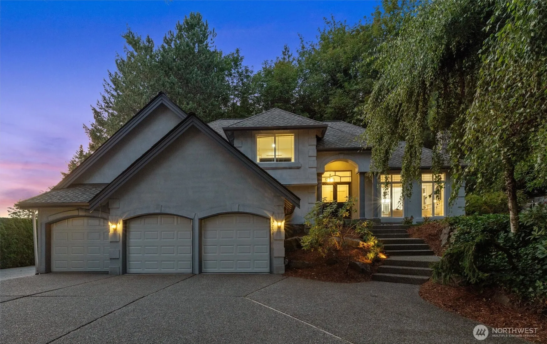 19204 SE 25th Street , Sammamish, WA 98075-7491