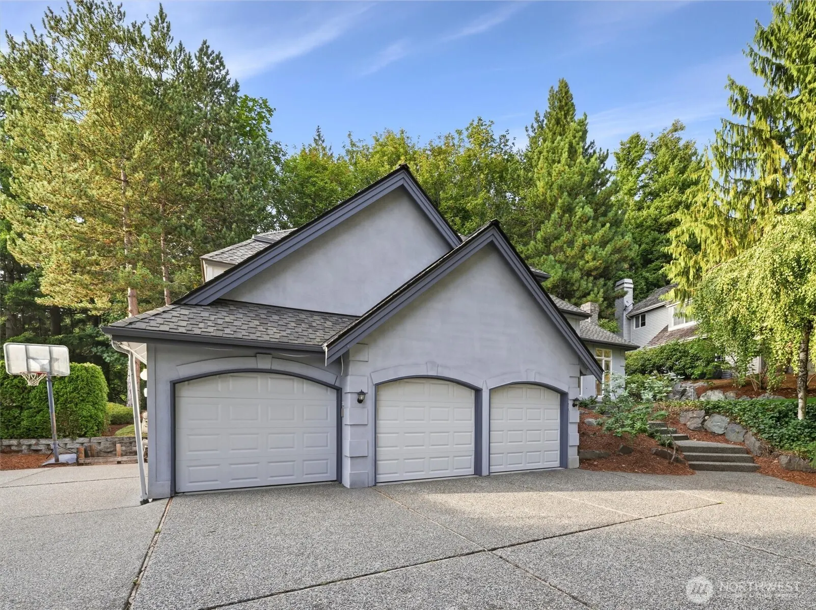 19204 SE 25th Street , Sammamish, WA 98075-7491