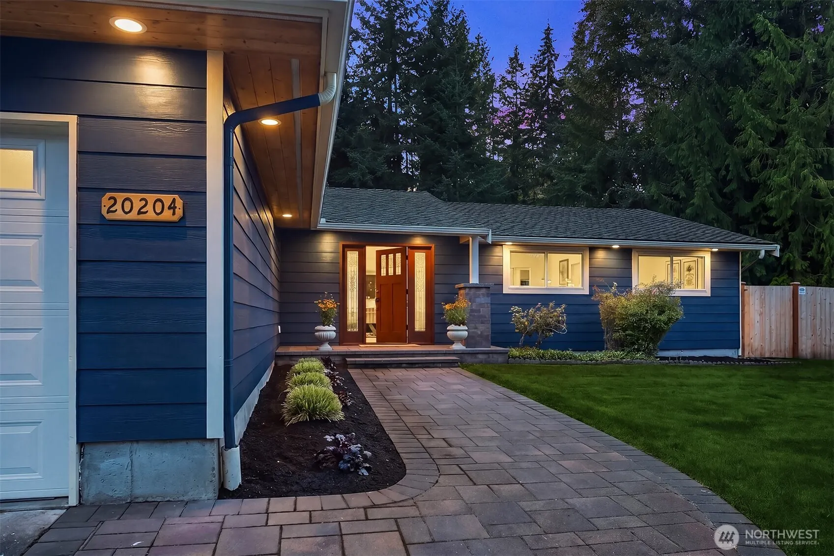 20204 45th Drive SE, Bothell, WA 98012-7325