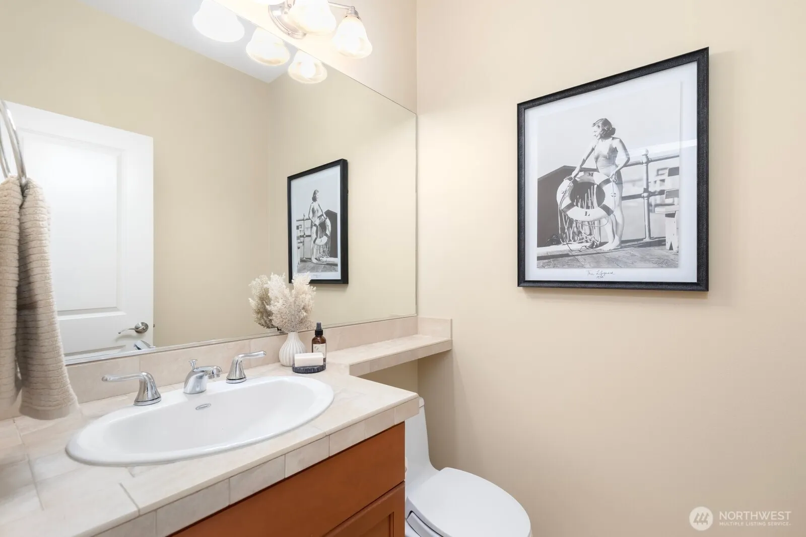 3900 NE 4th Circle , Renton, WA 98056