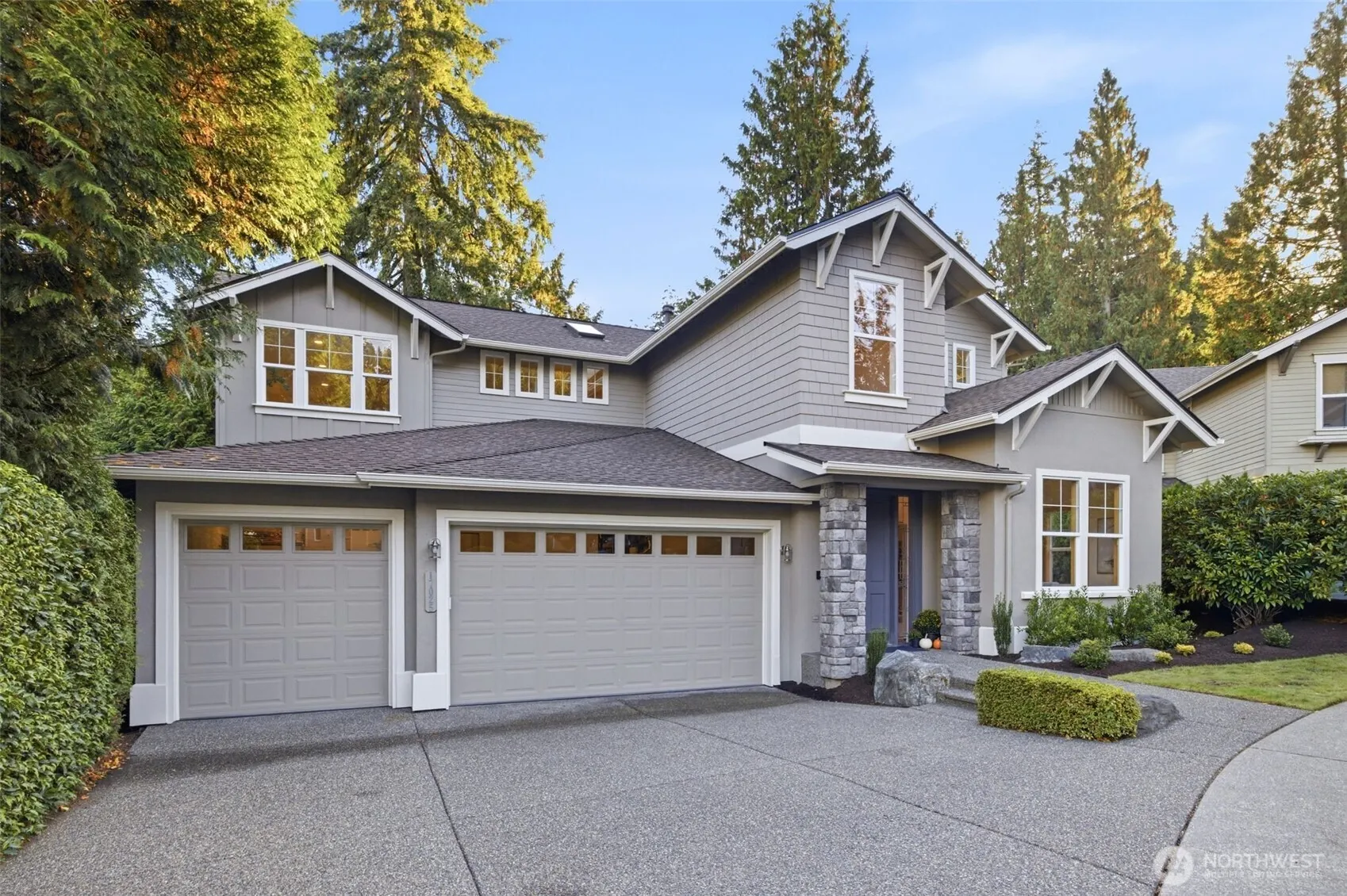 17025 NE 113th Court , Redmond, WA 98052