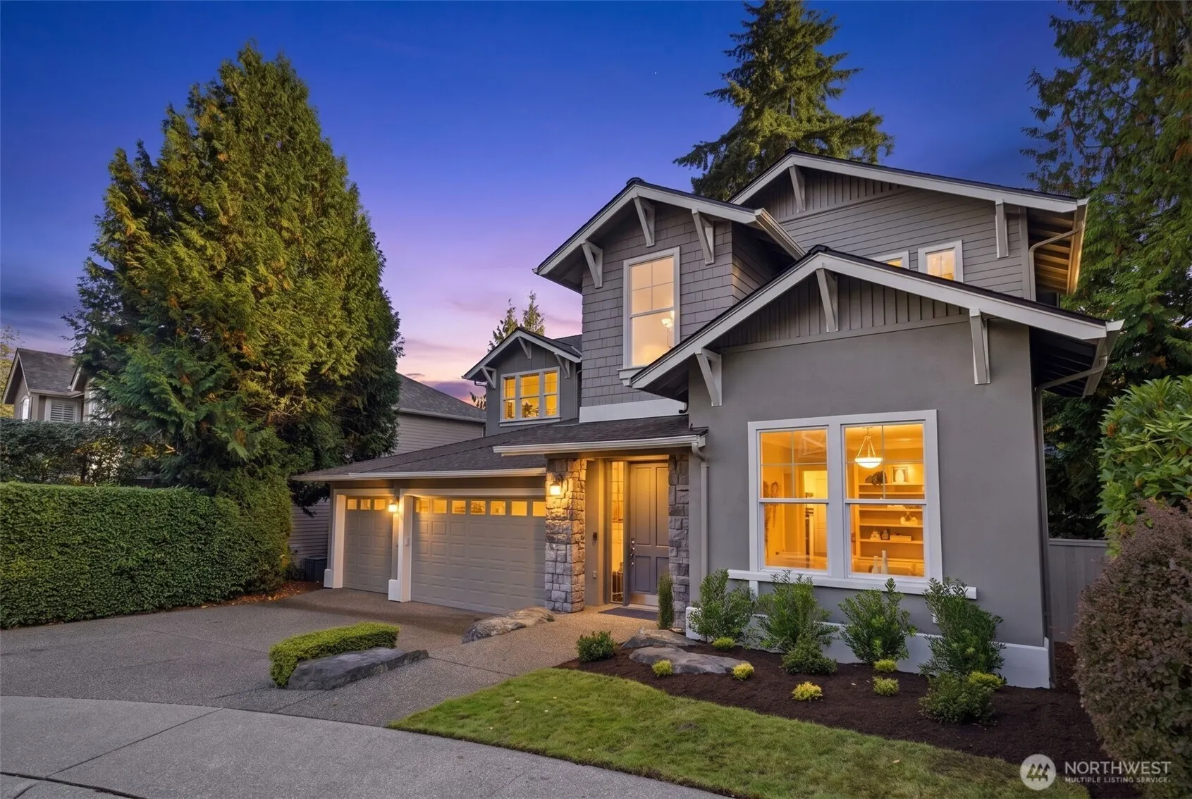 17025 NE 113th Court , Redmond, WA 98052