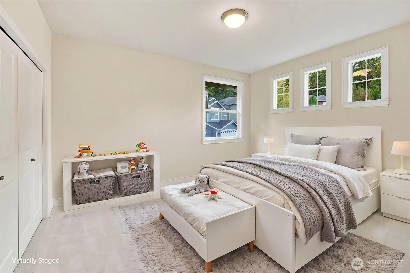 17025 NE 113th Court , Redmond, WA 98052