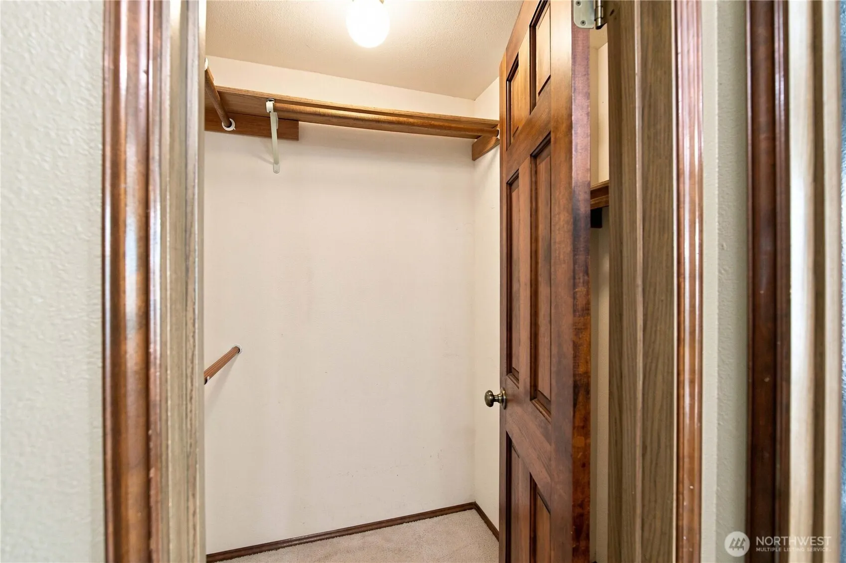 23424 NE 27th Street , Sammamish, WA 98074