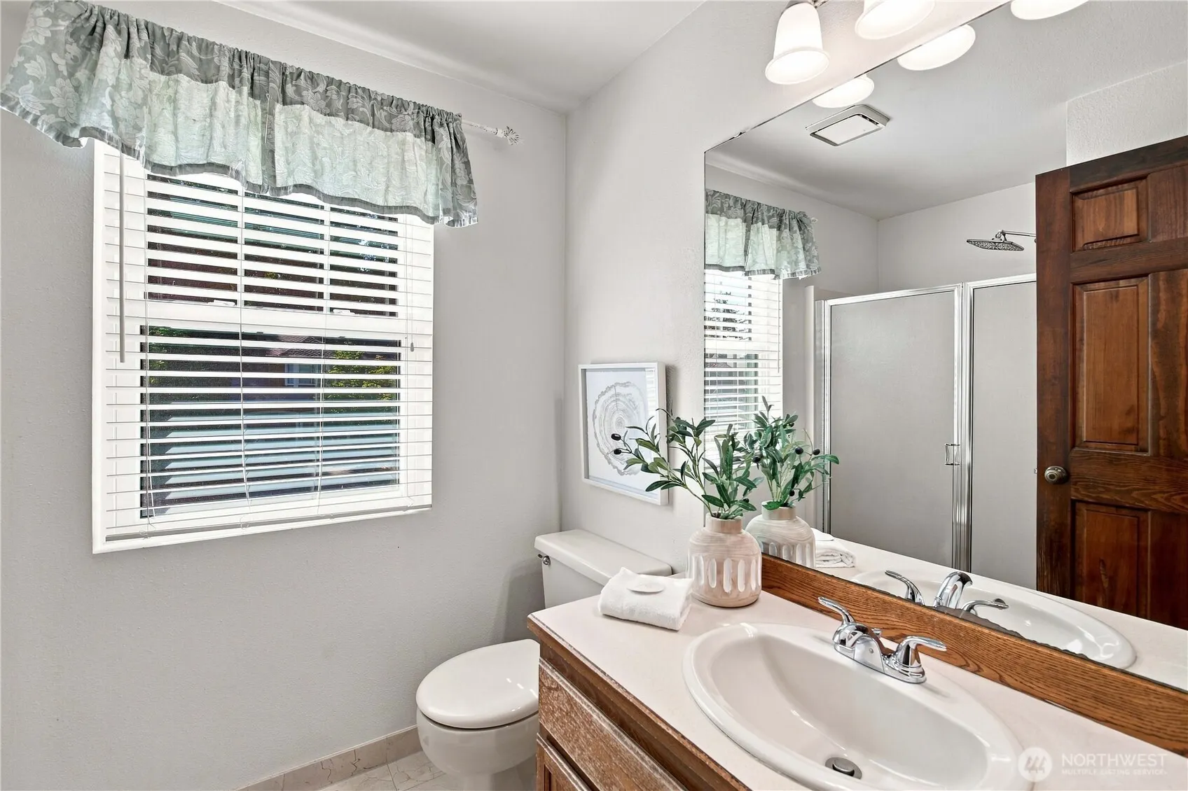 23424 NE 27th Street , Sammamish, WA 98074
