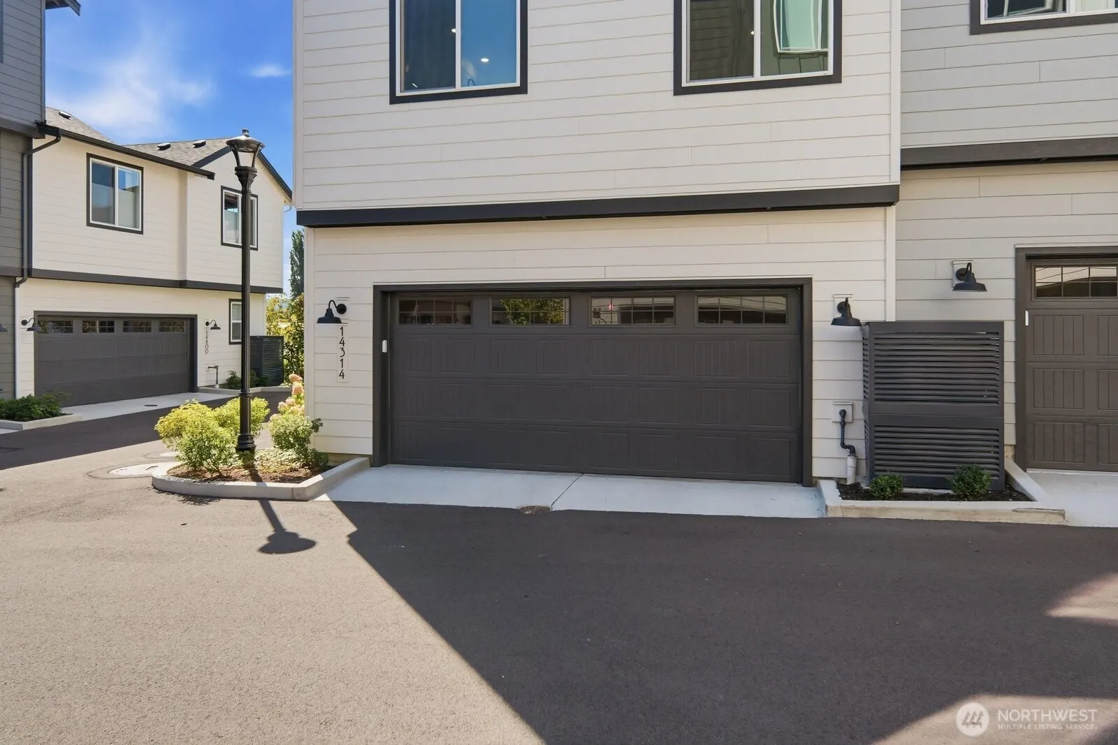 14314 148th Place NE #28, Woodinville, WA 98077-6284