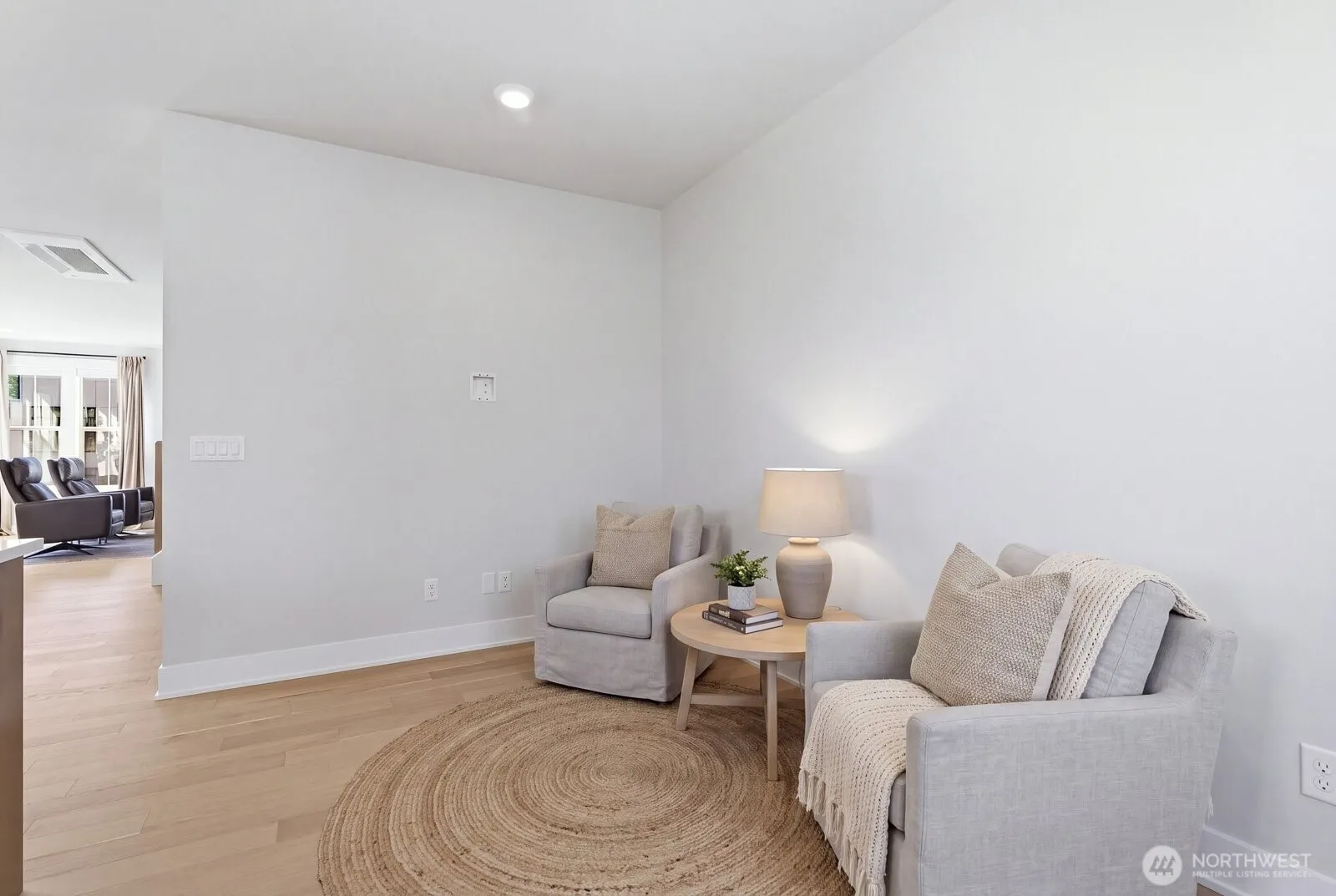 14314 148th Place NE #28, Woodinville, WA 98077-6284