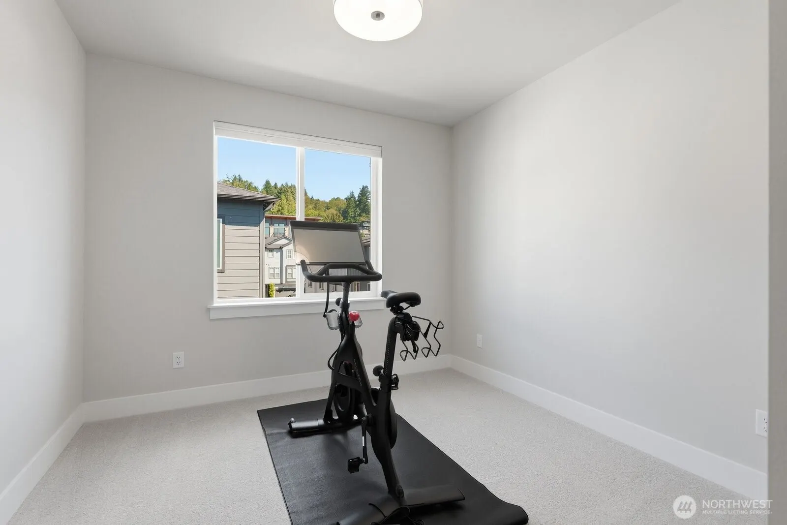 14314 148th Place NE #28, Woodinville, WA 98077-6284
