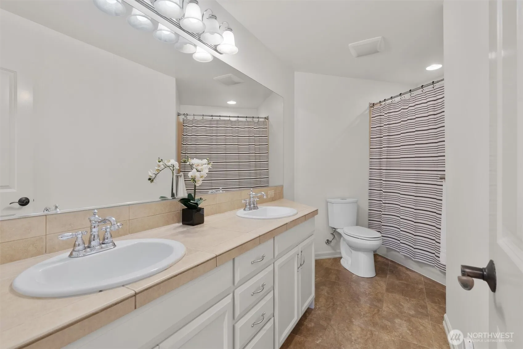 18626 157th Place NE, Woodinville, WA 98072