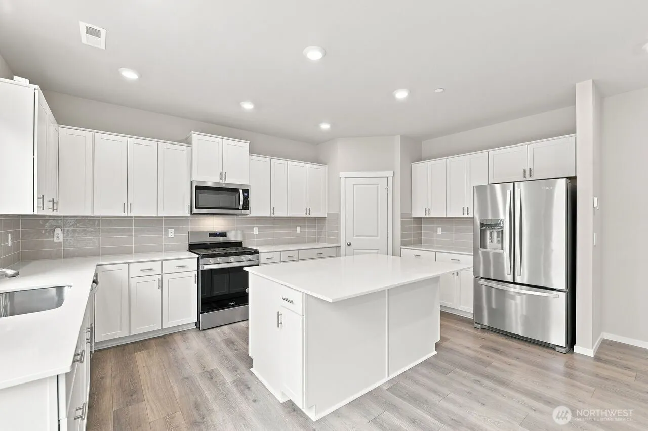 18419 7th Avenue W, Bothell, WA 98012