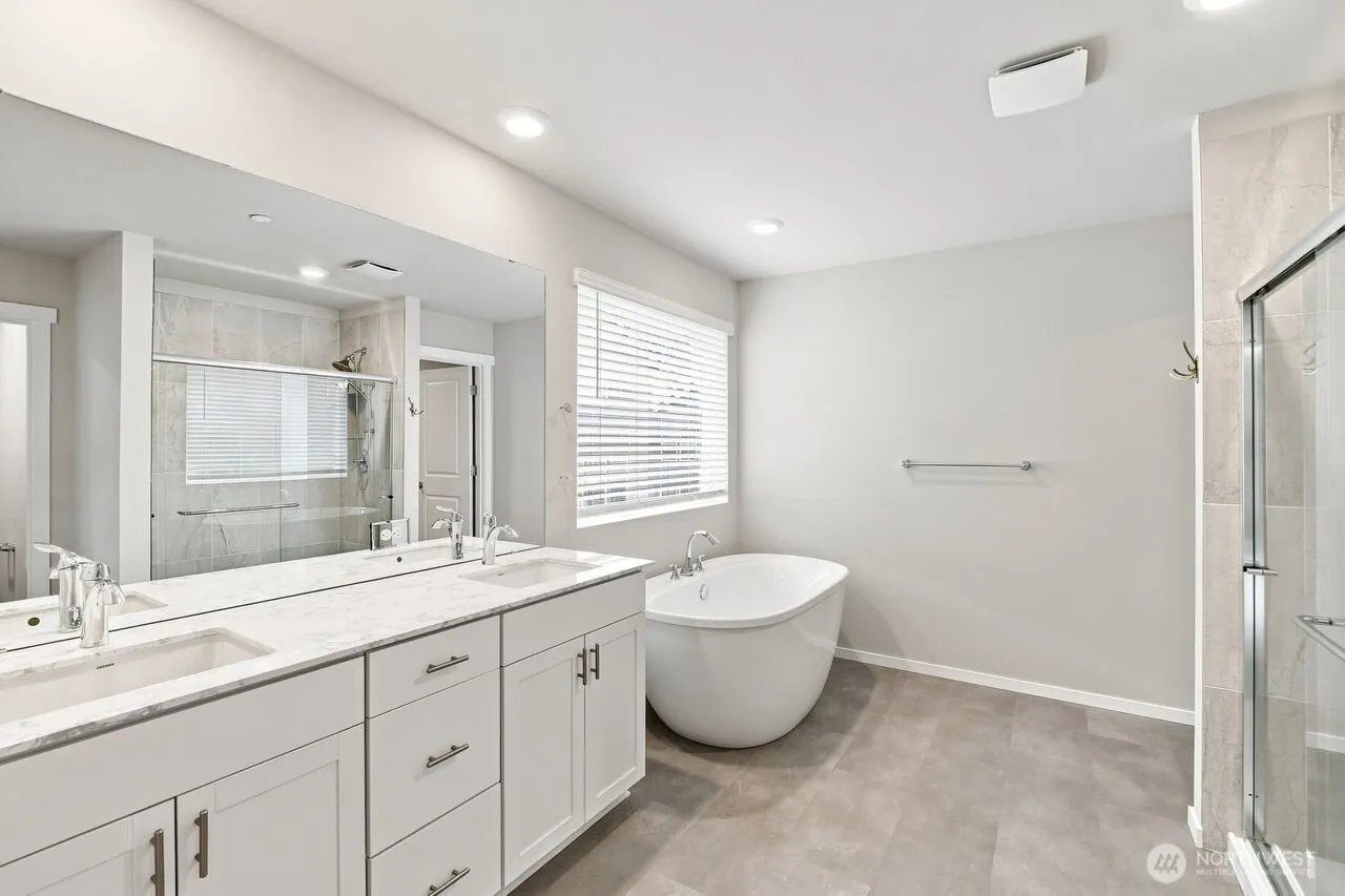 18419 7th Avenue W, Bothell, WA 98012