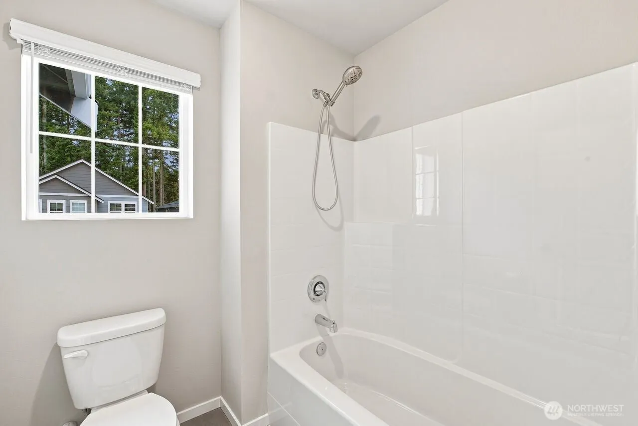 18419 7th Avenue W, Bothell, WA 98012