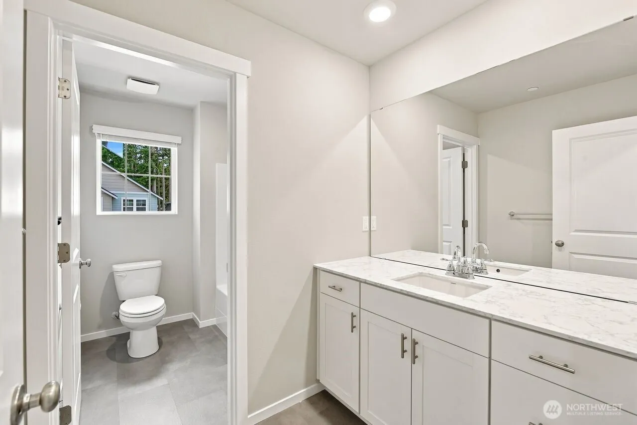18419 7th Avenue W, Bothell, WA 98012