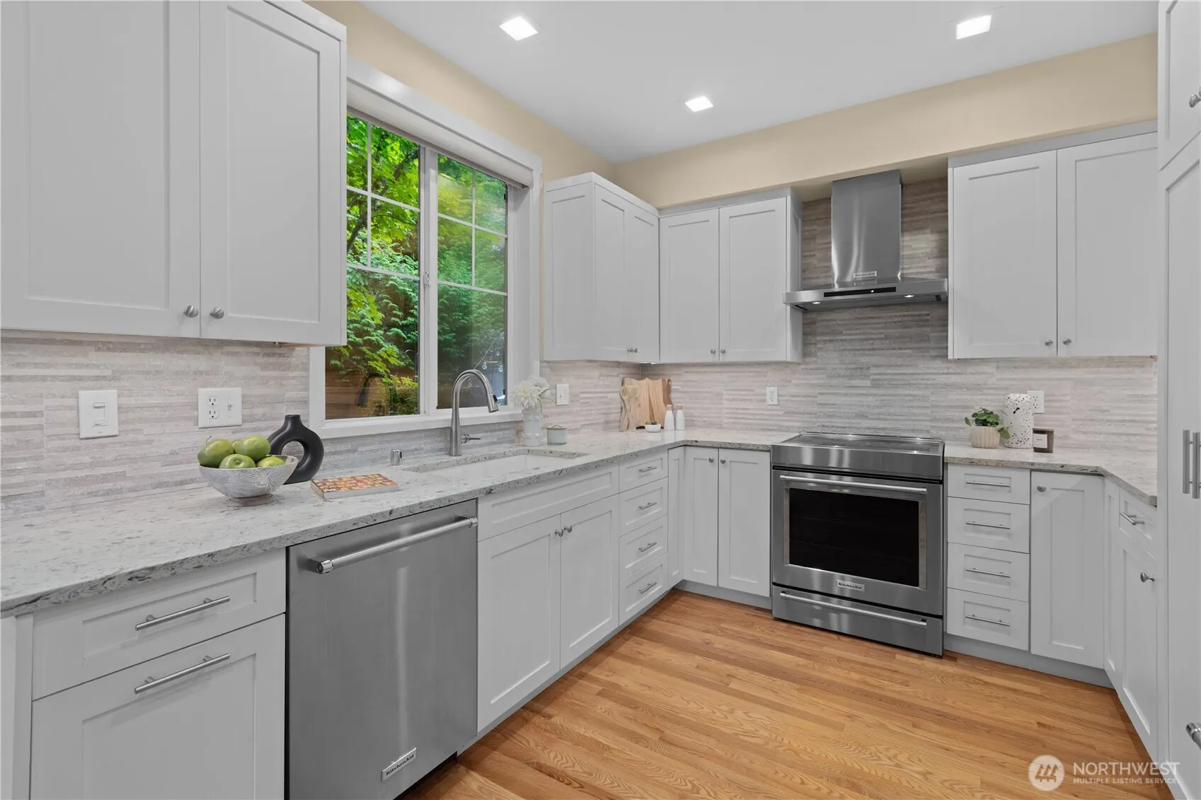 15501 133rd Place NE #10A, Woodinville, WA 98072