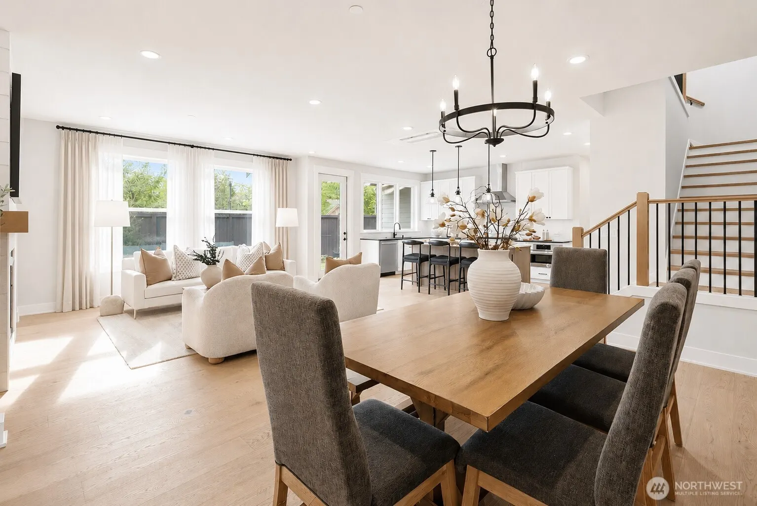 414 222nd Place SE, Sammamish, WA 98074