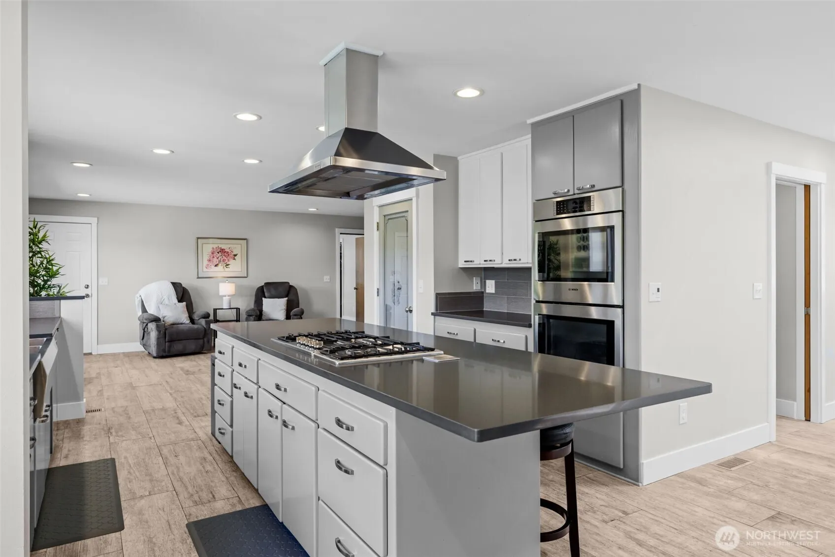 16231 Valhalla Drive , Bothell, WA 98011