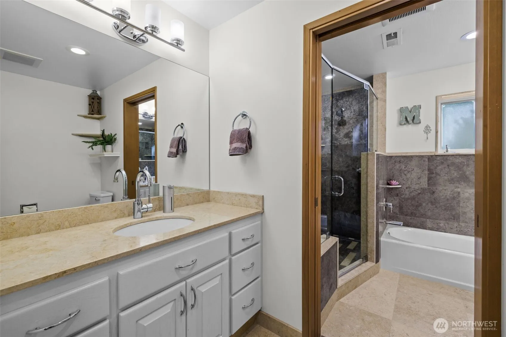 16231 Valhalla Drive , Bothell, WA 98011
