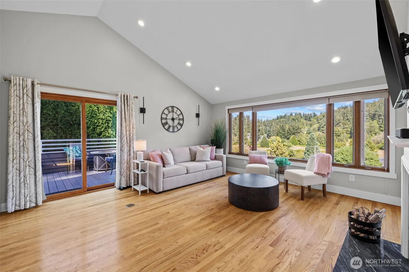 16231 Valhalla Drive , Bothell, WA 98011