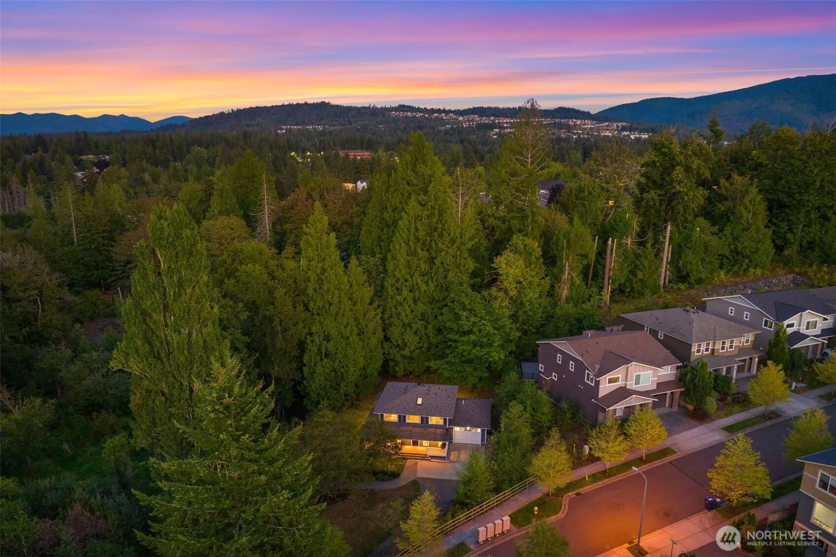 23317 SE 48th Street , Issaquah, WA 98029