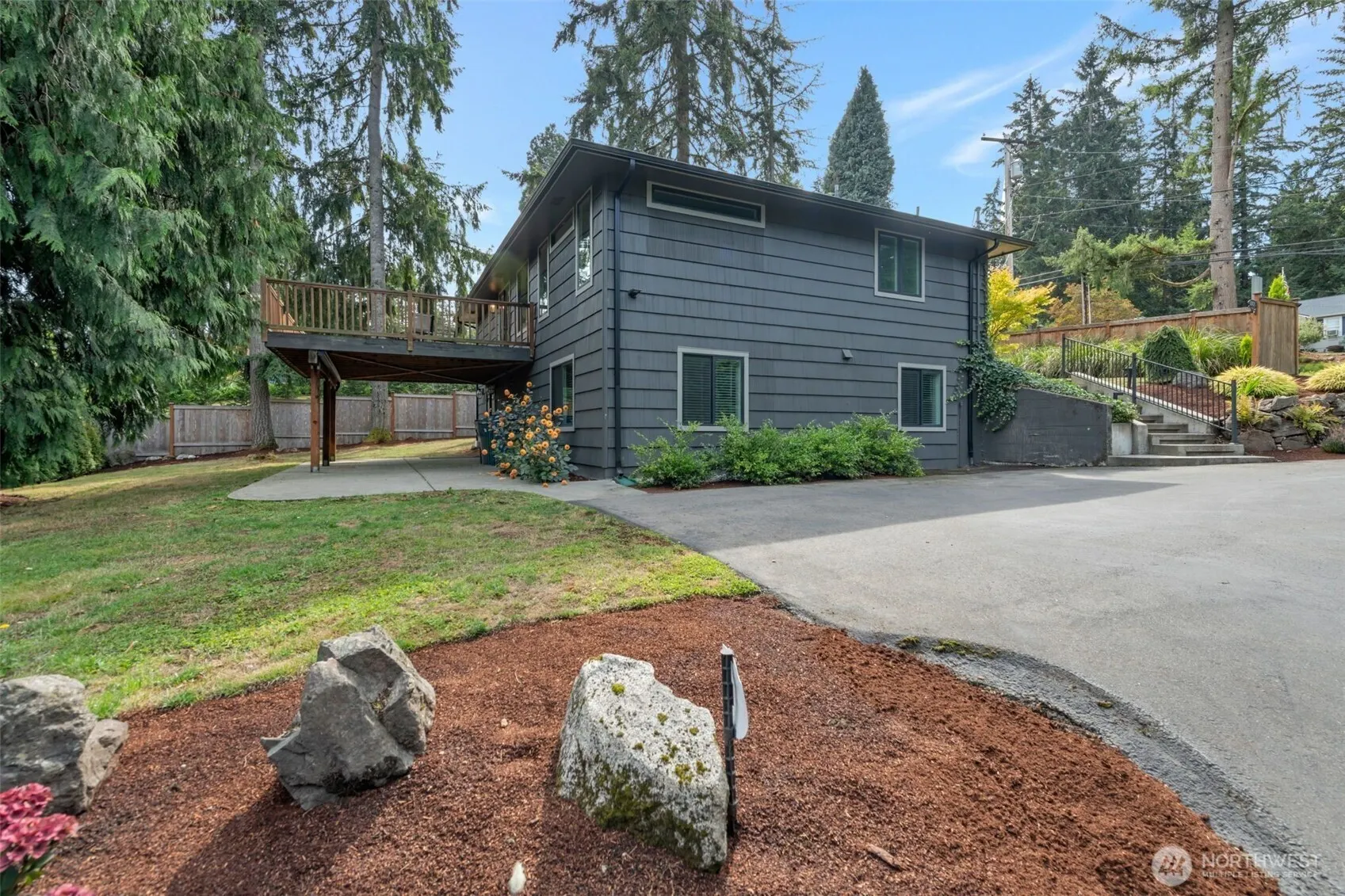 18828 156th Avenue NE, Woodinville, WA 98072