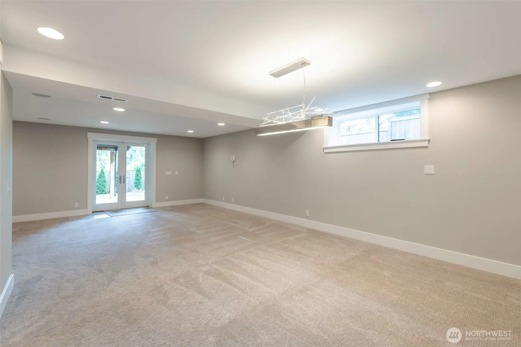 18828 156th Avenue NE, Woodinville, WA 98072