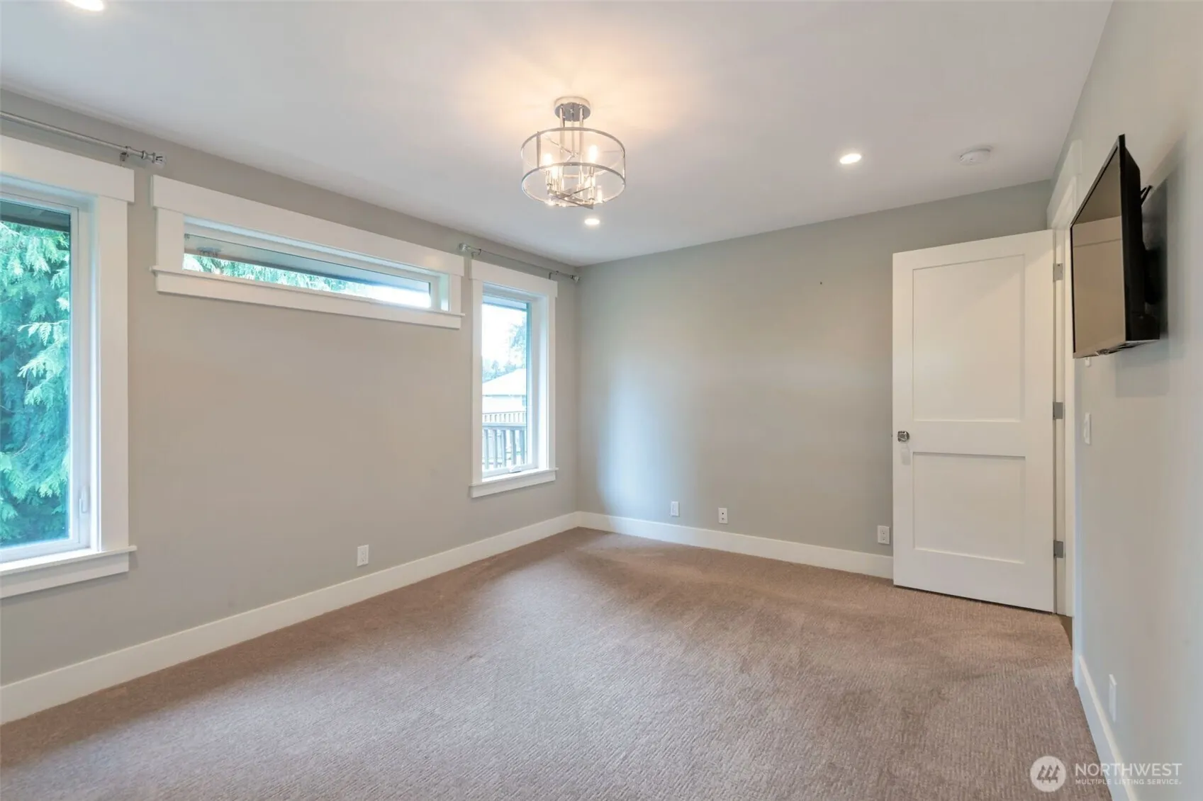 18828 156th Avenue NE, Woodinville, WA 98072