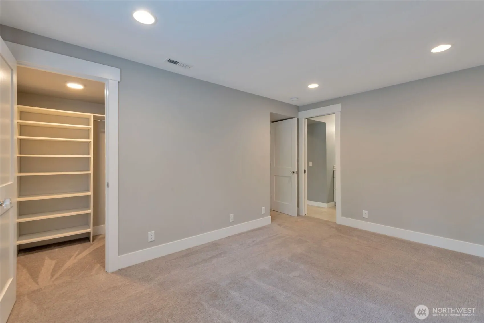 18828 156th Avenue NE, Woodinville, WA 98072