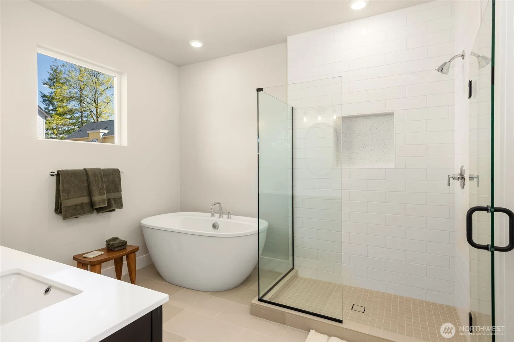 434 222nd Place SE, Sammamish, WA 98074