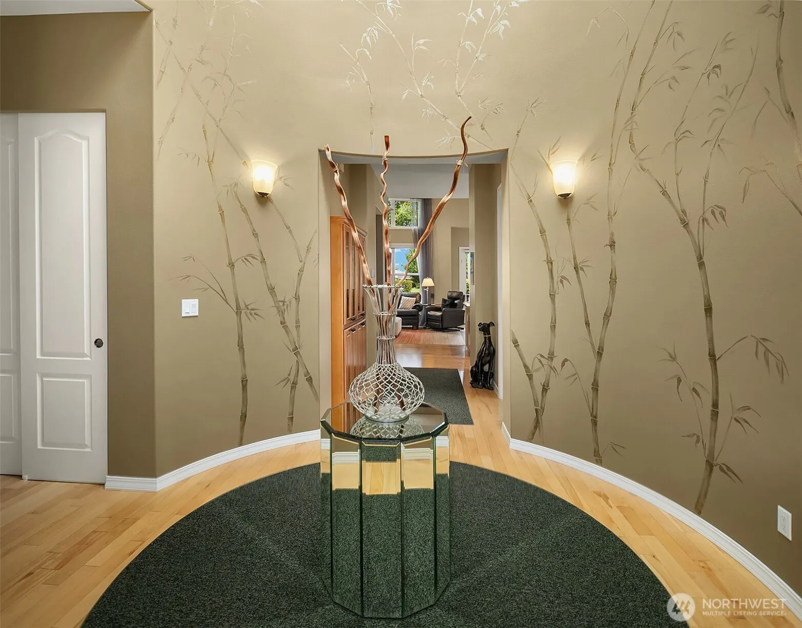 22914 NE 126th Street , Redmond, WA 98053-5632