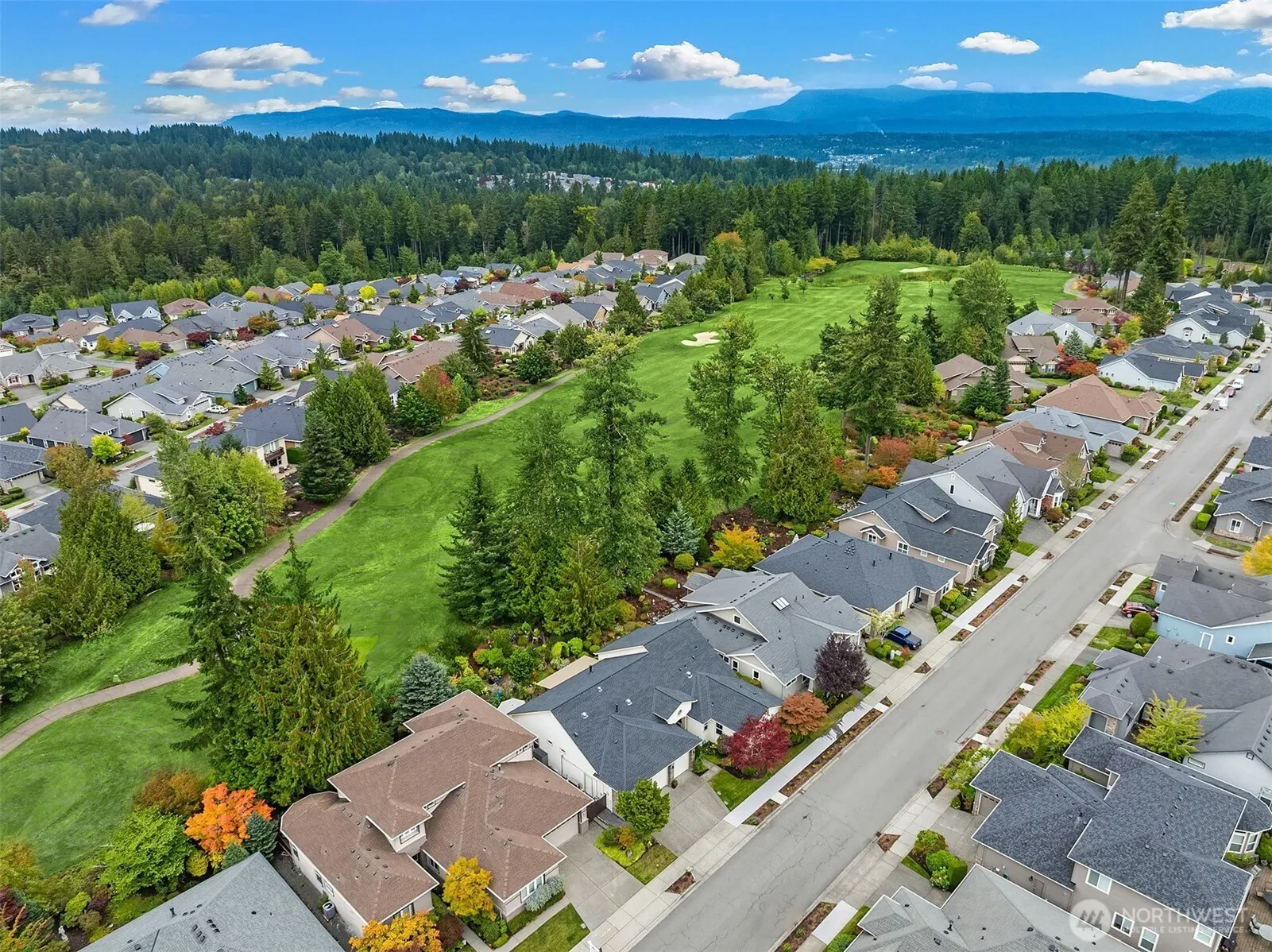 22914 NE 126th Street , Redmond, WA 98053-5632