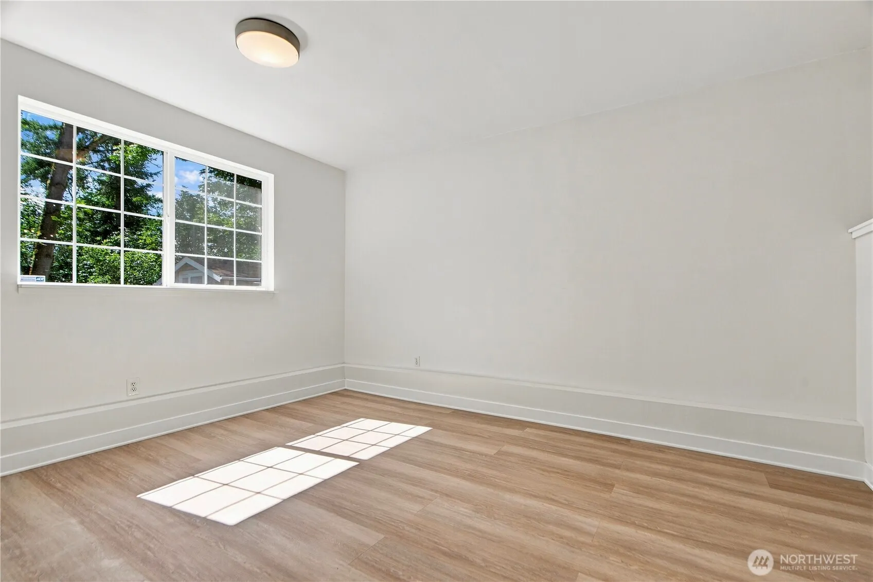 21205 NE 60th Place , Redmond, WA 98053