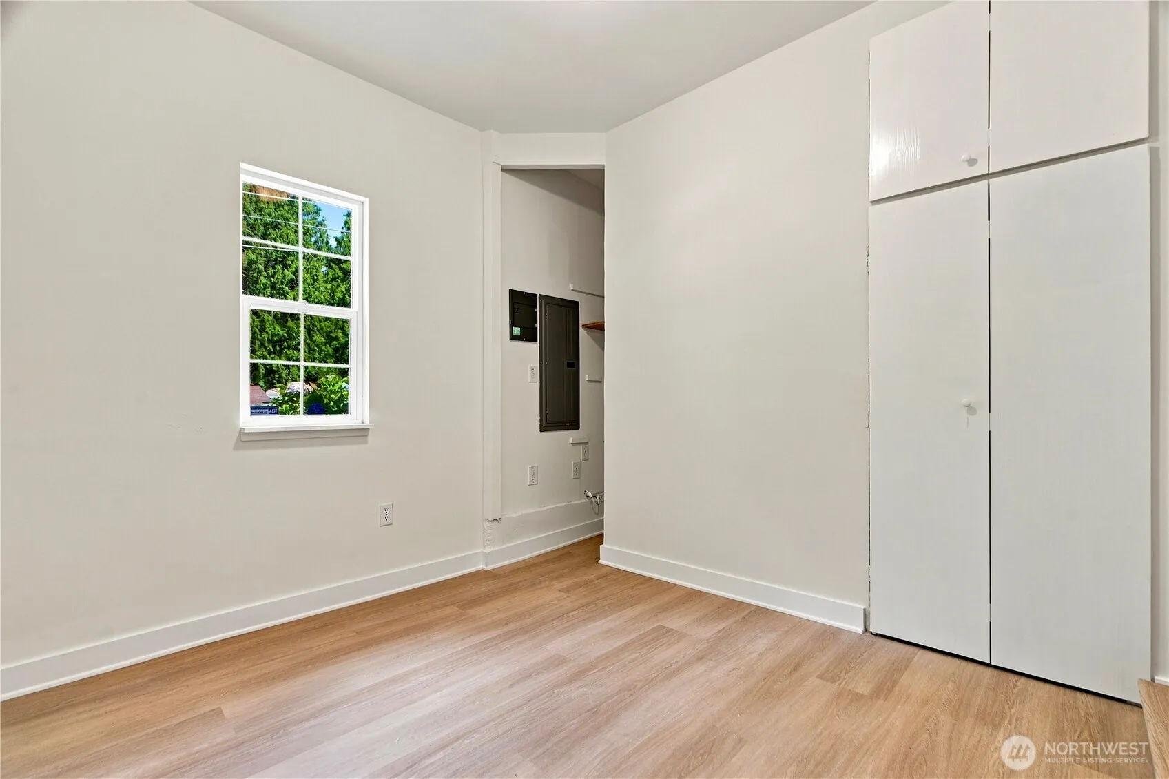21205 NE 60th Place , Redmond, WA 98053