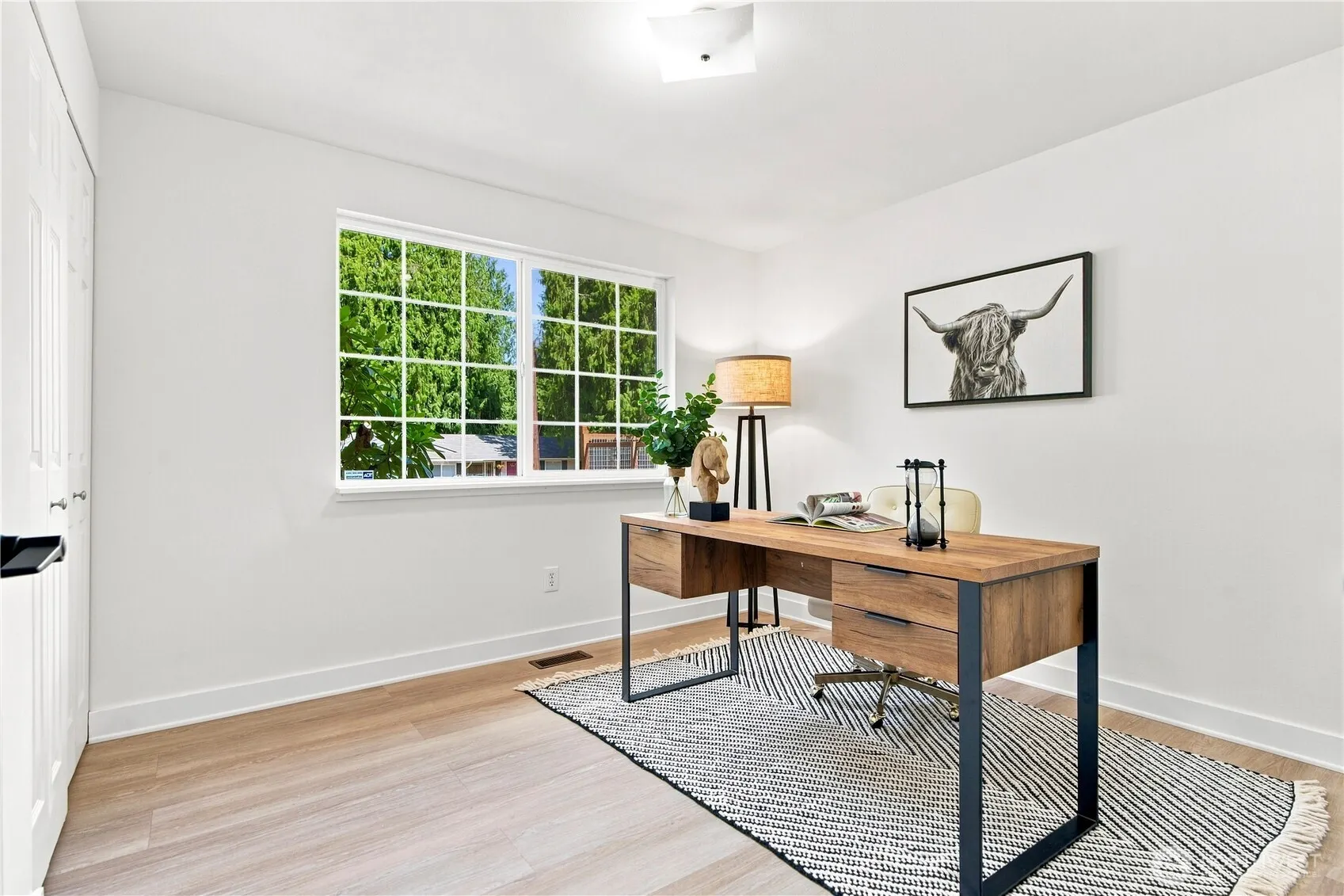 21205 NE 60th Place , Redmond, WA 98053