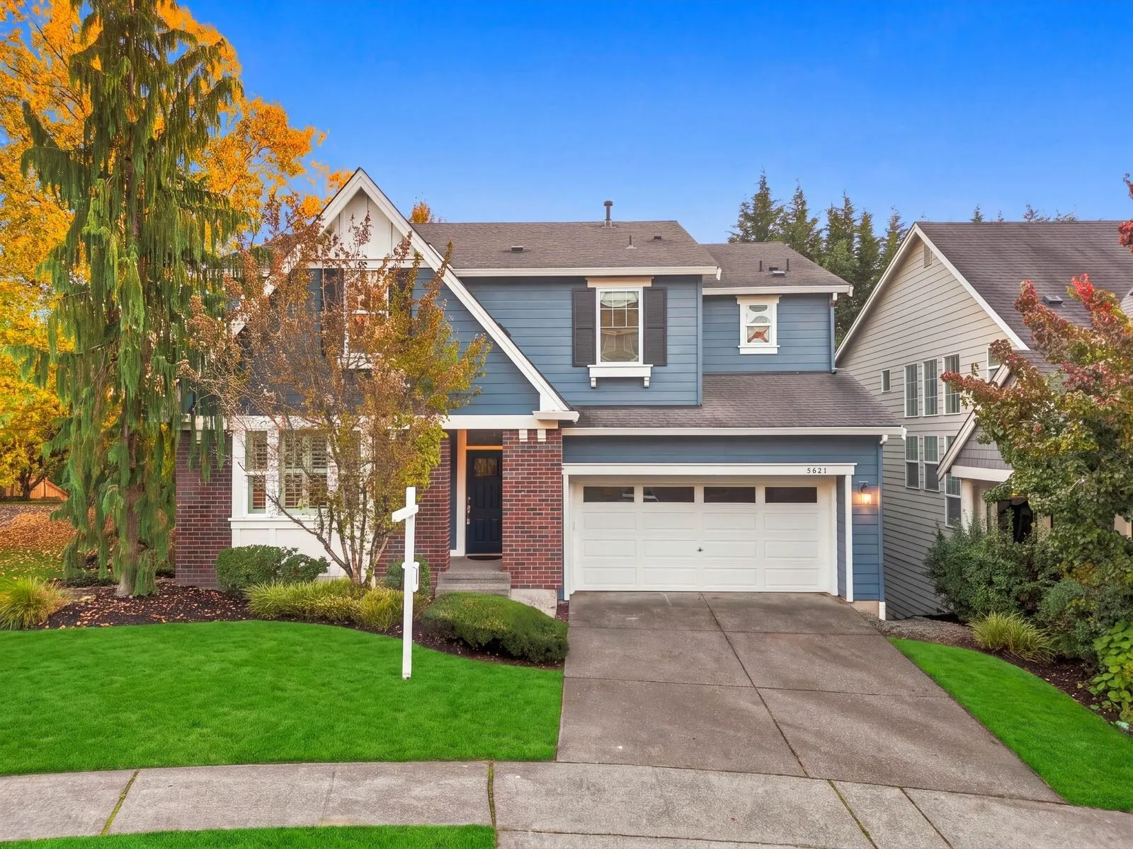 5621 NE 5th Court , Renton, WA 98059-8599