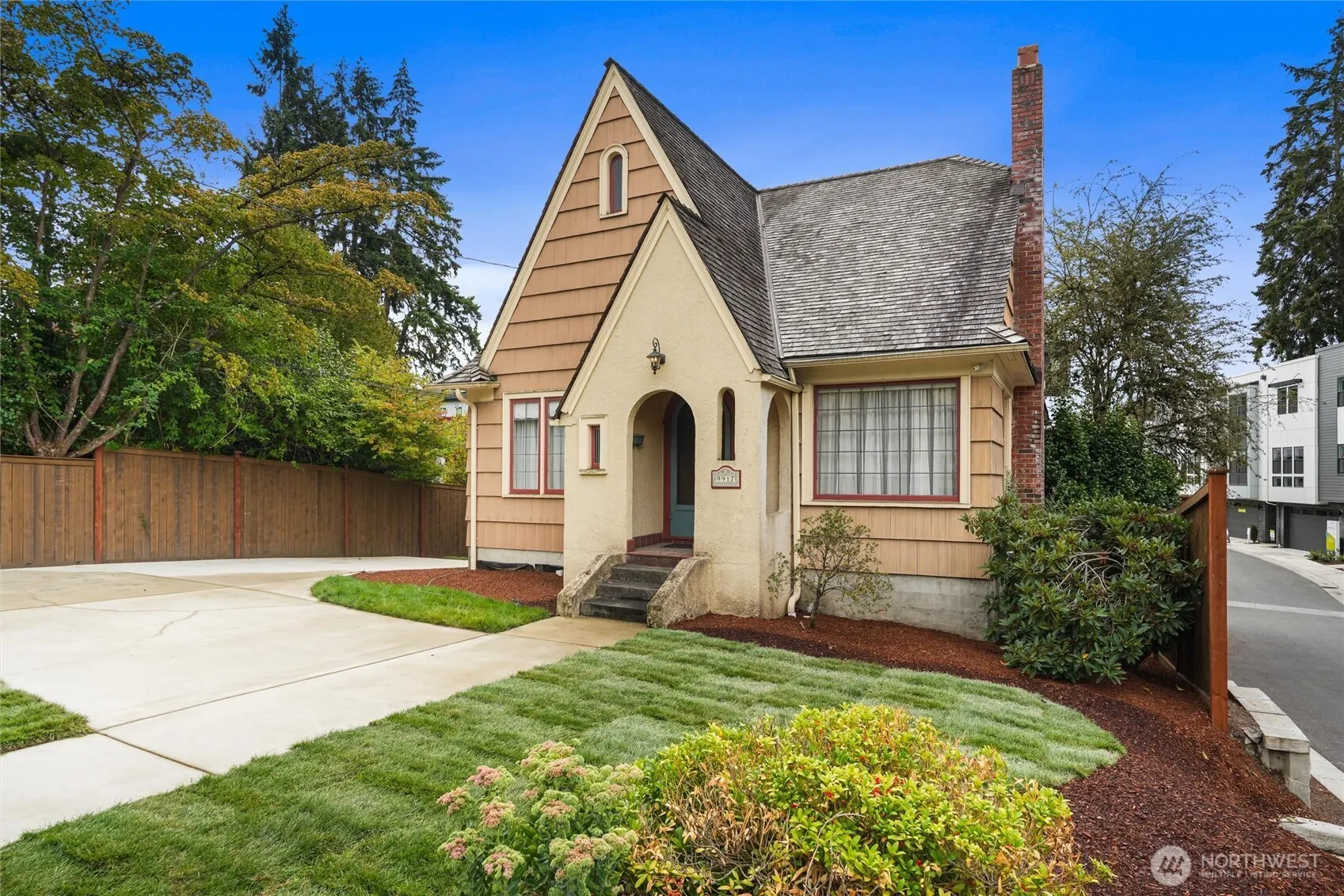 9917 NE 190th Street , Bothell, WA 98011