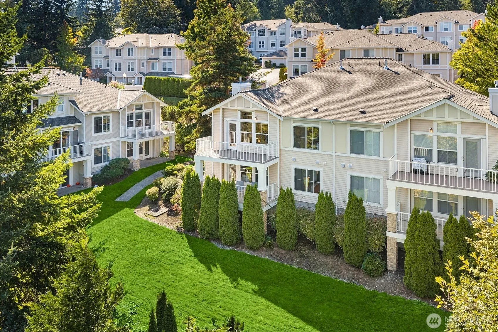 5299 164th Avenue SE #6-2, Bellevue, WA 98006
