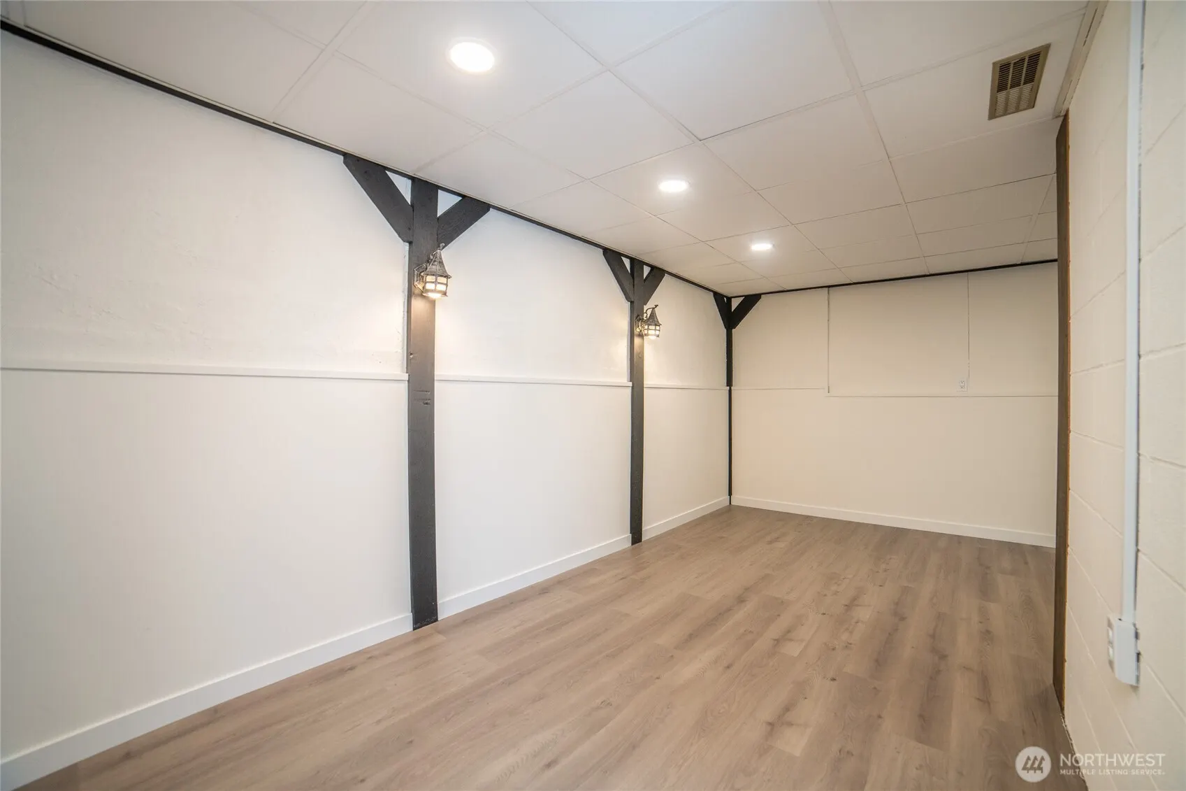 17220 129th Avenue SE, Renton, WA 98058