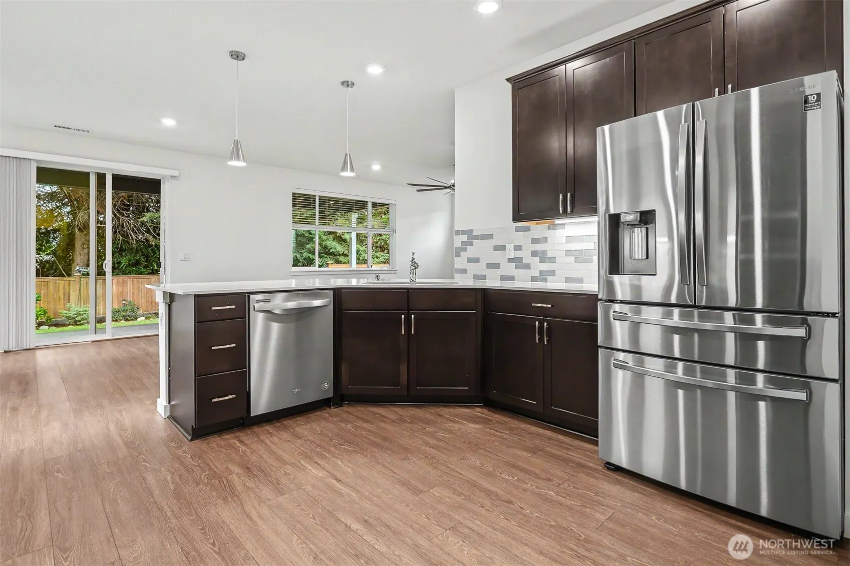 11526 SE 238th Street , Kent, WA 98031