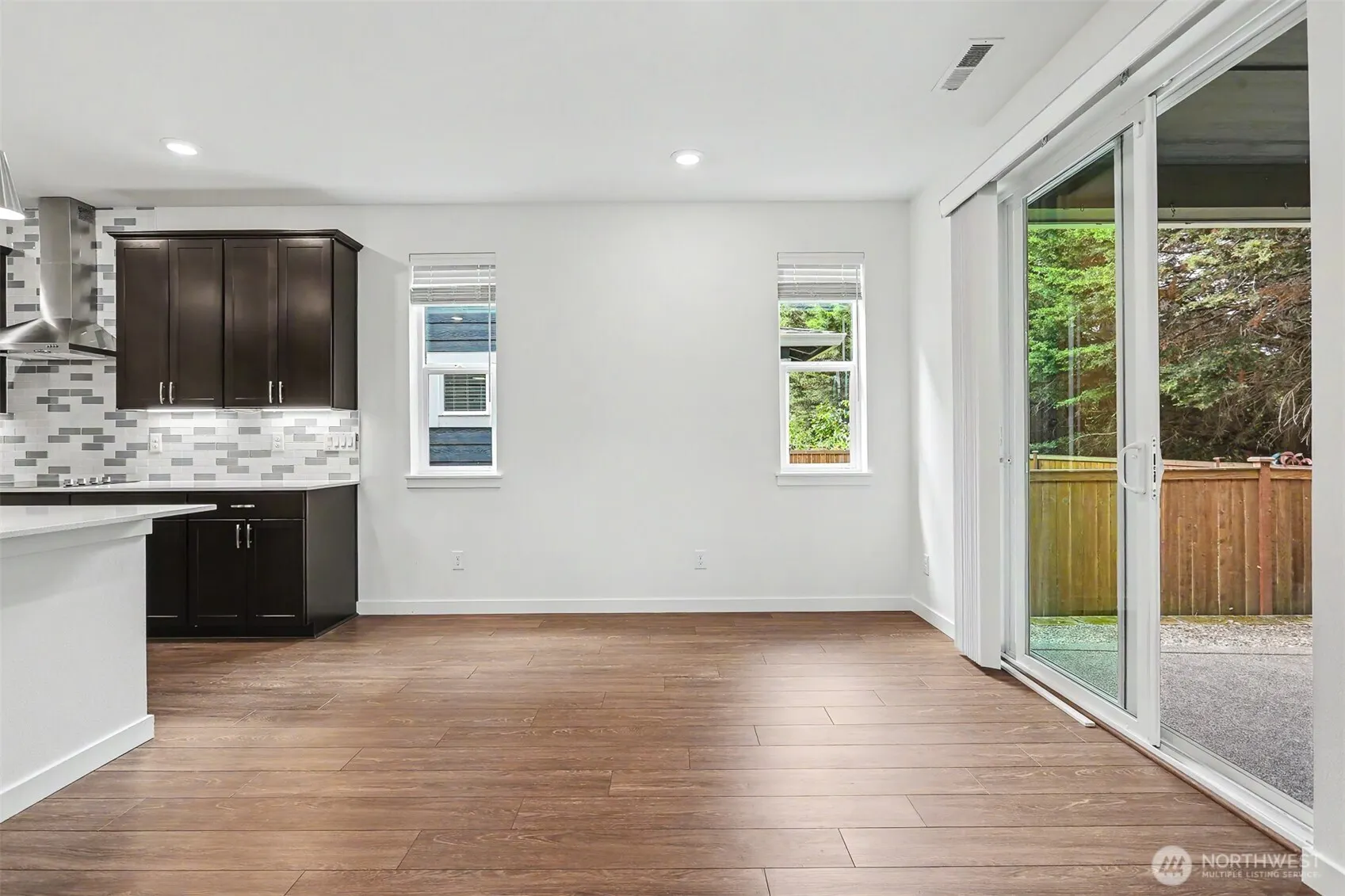 11526 SE 238th Street , Kent, WA 98031