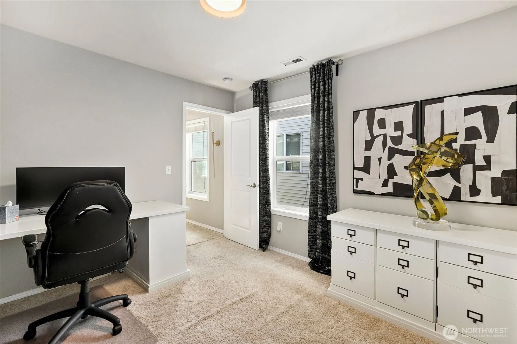 18066 169th Avenue SE, Renton, WA 98058