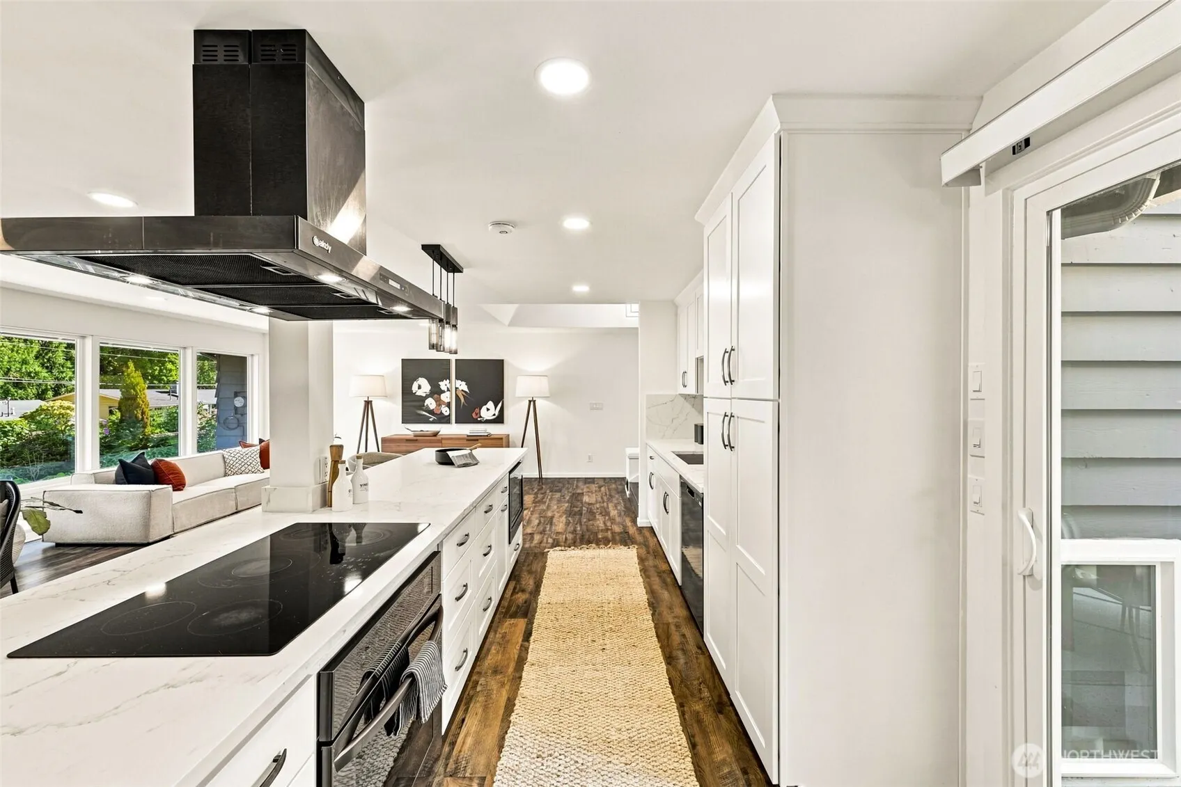 1821 155th Avenue SE, Bellevue, WA 98007