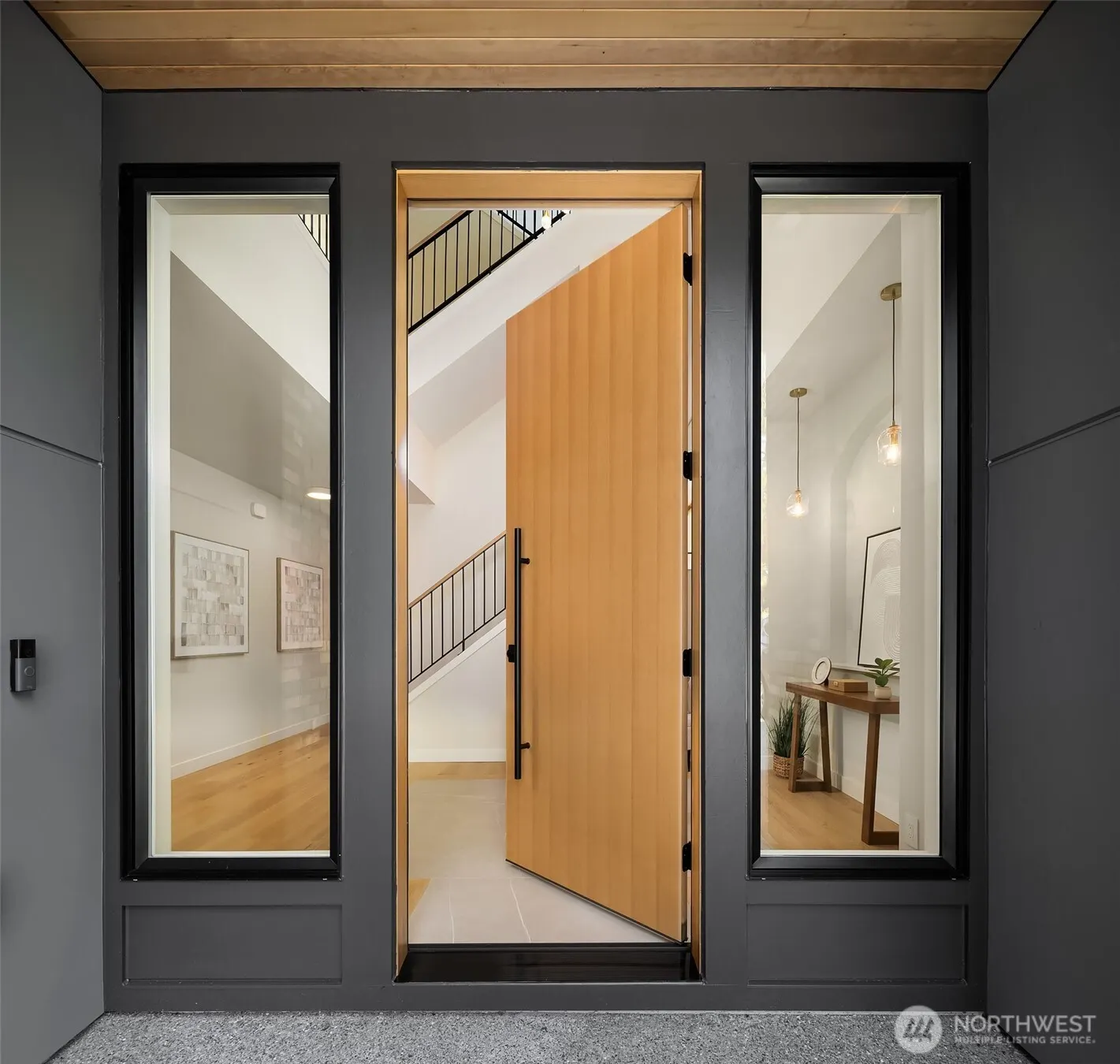 10217 NE 24th Street , Bellevue, WA 98004