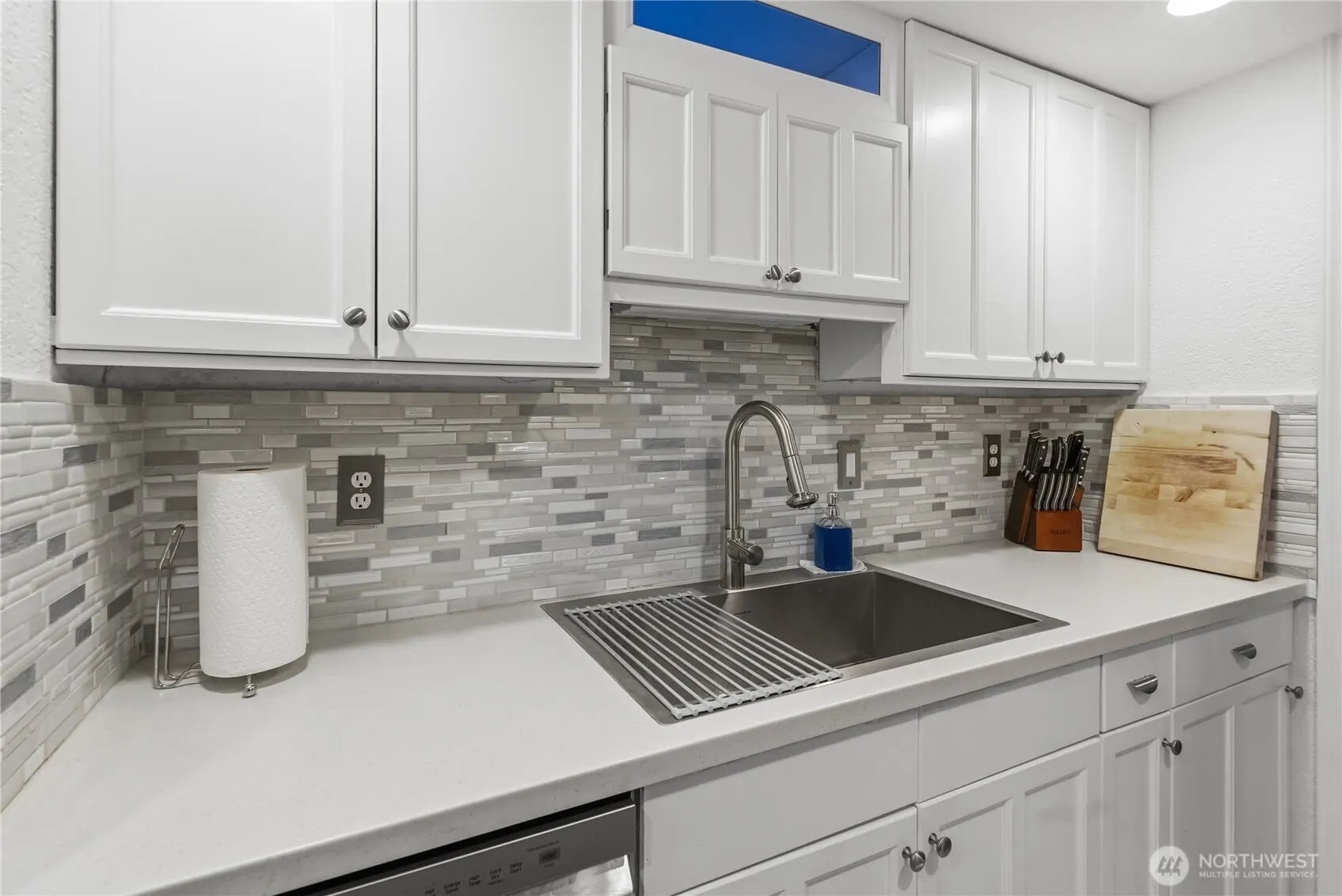 23511 102 Avenue SE #D103, Kent, WA 98031